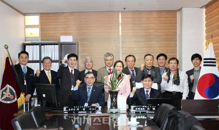 cpj-001 한경총.jpg
