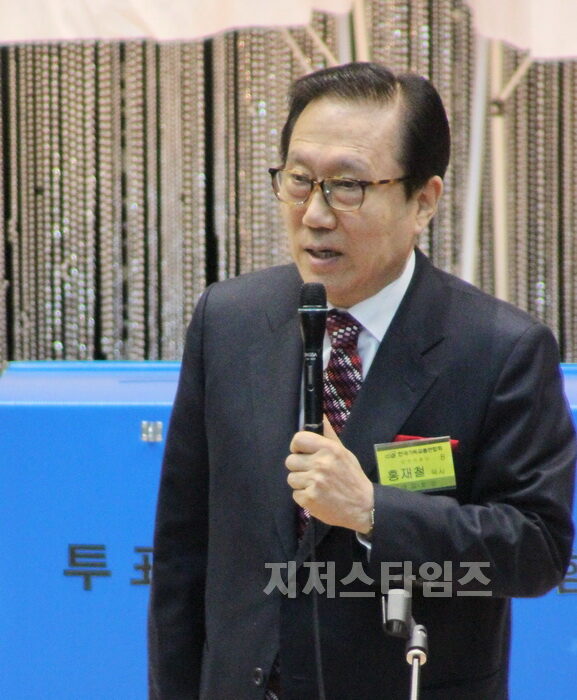홍재철 당선인02.jpg