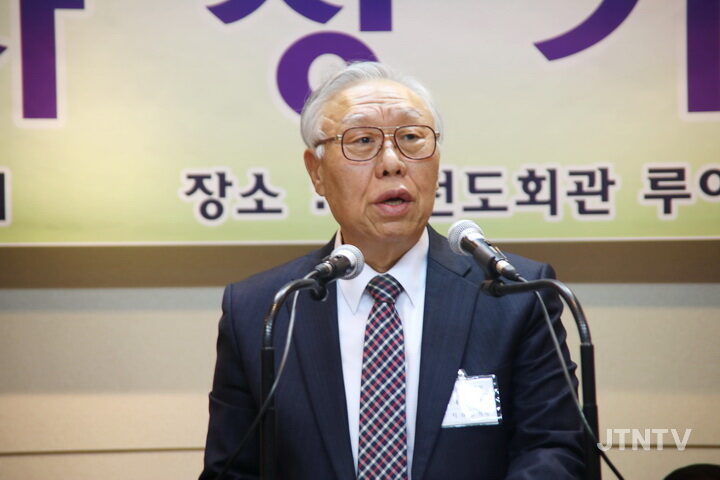 cpj010.jpg