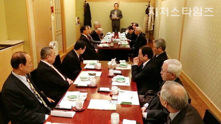 한기총 총무단0202.jpg