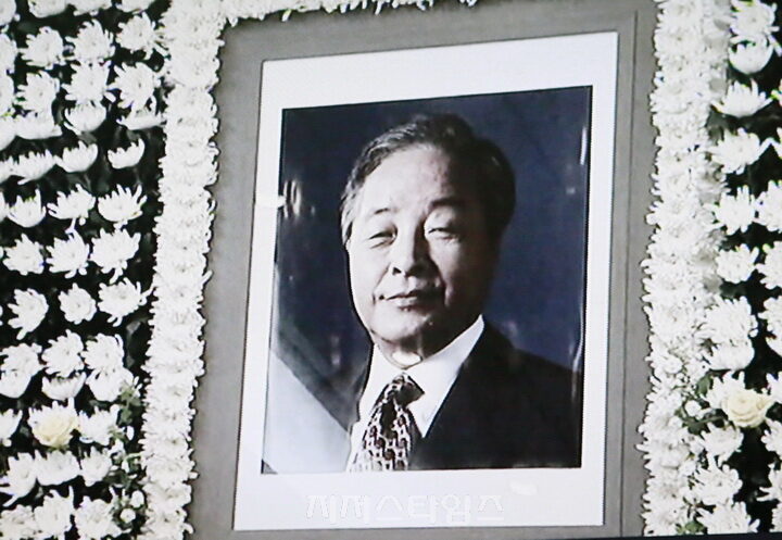 jtv-고 김영삼 대통령.jpg
