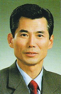 호헌 신임총회장 이민성 목사.jpg