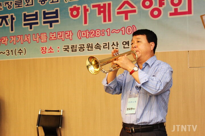 IMG_0015-009.jpg