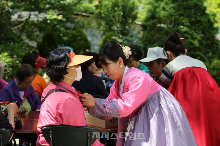 경로잔치07.jpg