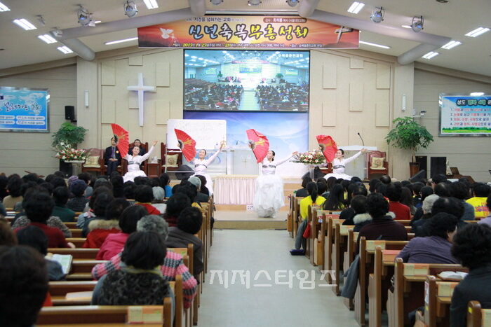 예수사랑선교무용단06.jpg