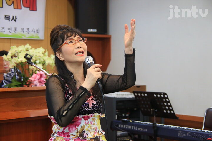 jtntv-002.jpg