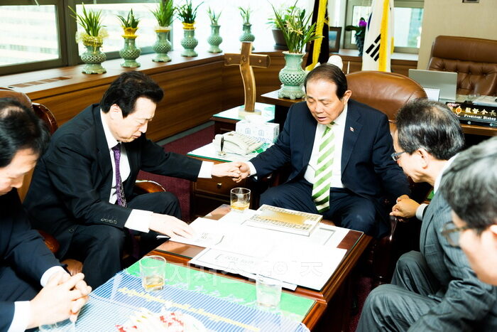한장총0202.jpg