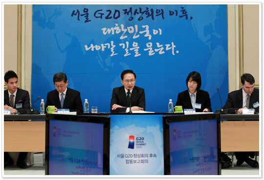 TBWB_BOARD_P01_1314_2.jpg