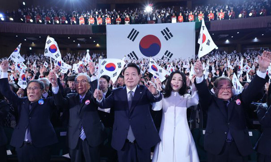 윤대통령 내외 3.1절 행사.jpg