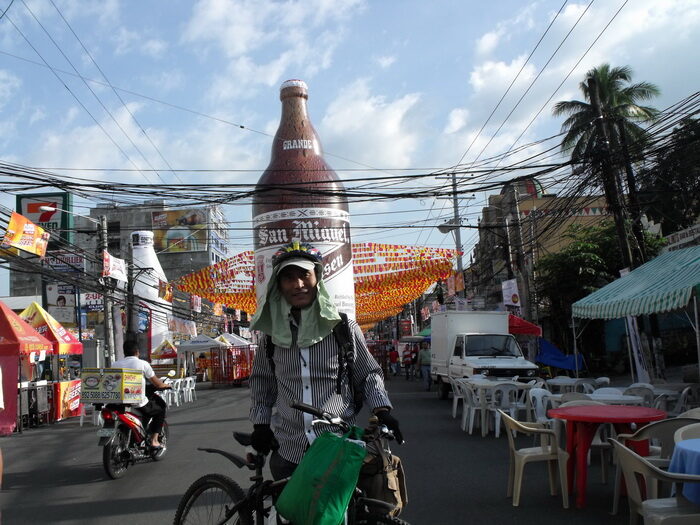 선교지에서 이경철 선교사.jpg