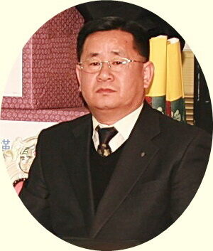 본지 논설위원 최장희 목사01.jpg