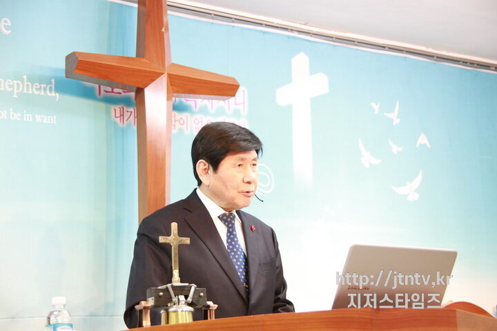 (사)청교도사도영성 신학원 아카데미 봄 학기 개강예배 드려 (4)-4.JPG
