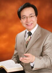 소진우 목사.jpg