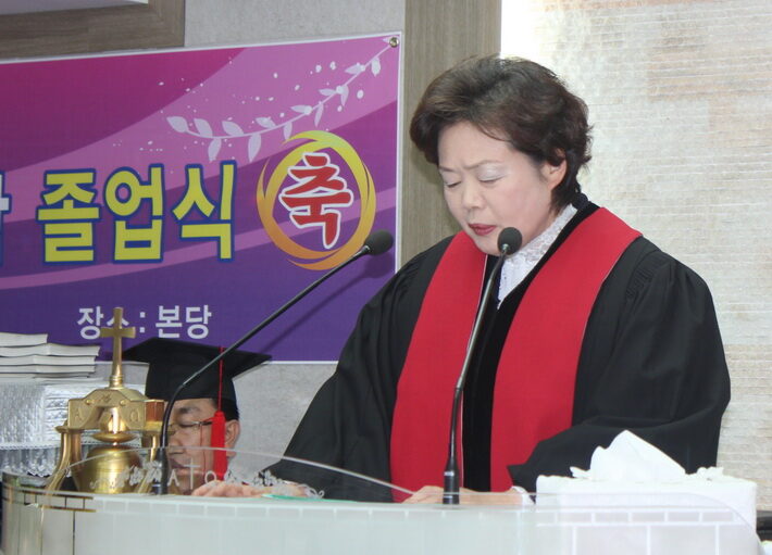 퓨리탄신대졸업007.jpg