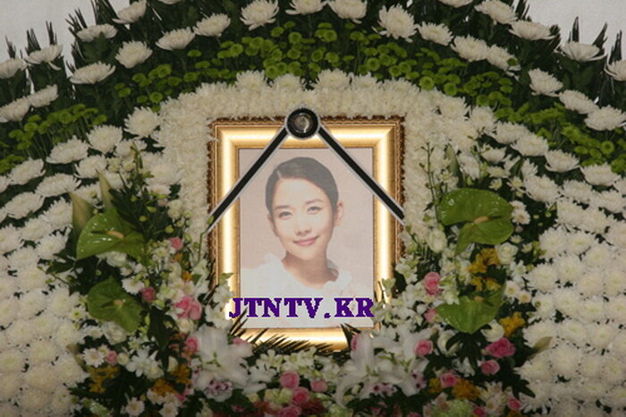 고 정다빈.jpg