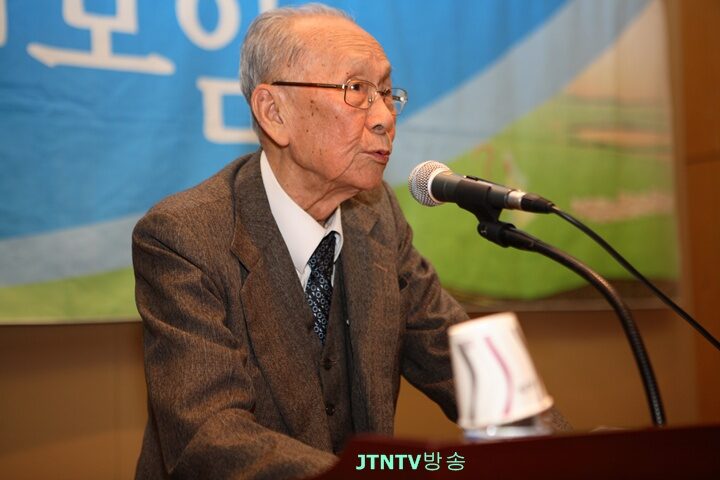 DPP_0107-002.jpg