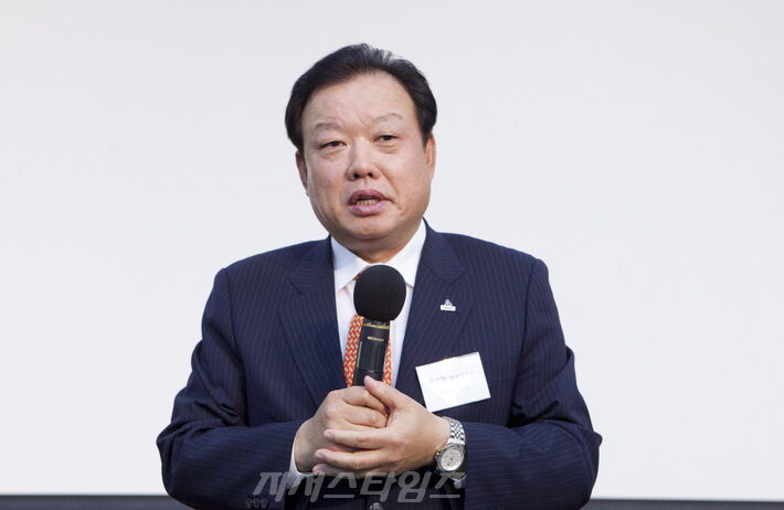 (CTS보도자료) CTS 운영위원회 제2대 위원장 권오철 장로가 취임사를 전하고 있다02..jpg