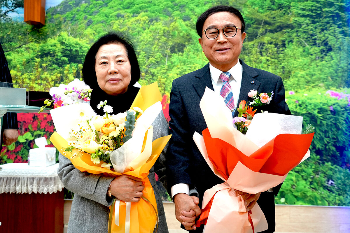 축하 부부사진1.jpg