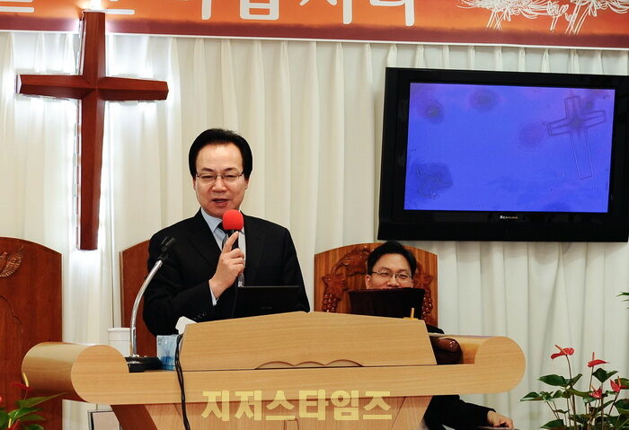 지저스타임즈신년하례02.jpg