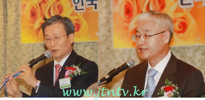 이사장 최이우 목사 대표 정진성 목사-01.jpg