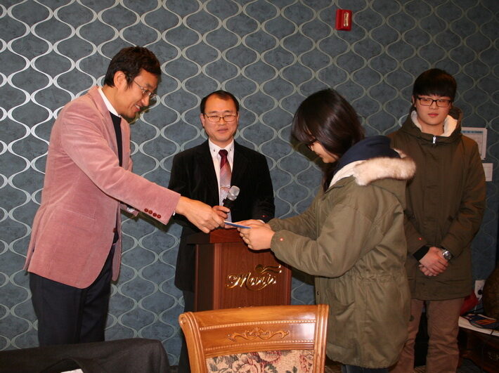 장학금 전달식 복사.jpg