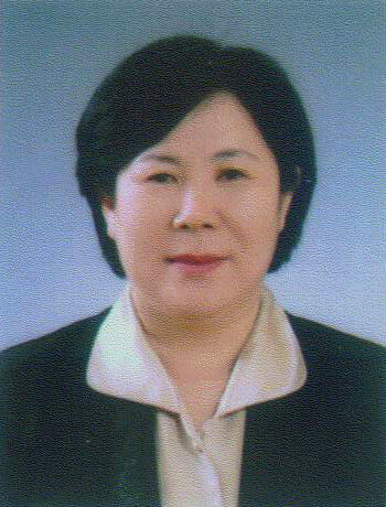 이영선목사 증명사진(원본).jpg