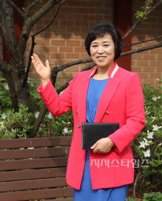 탈북민 최한나 집사01.jpg