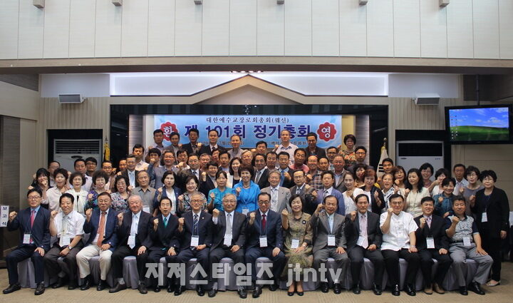 cpj001-01.jpg