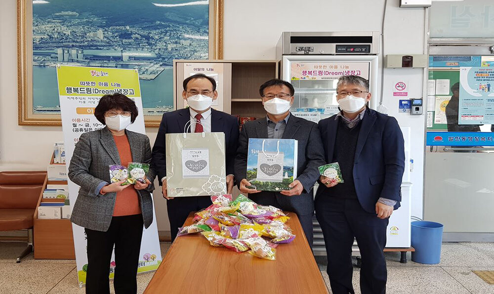 동해시청선교회, 부활절 맞이 ‘사랑의 계란’ 나눔 (2).JPG