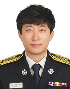 소방본부_사진2(신정훈_소방장).jpg