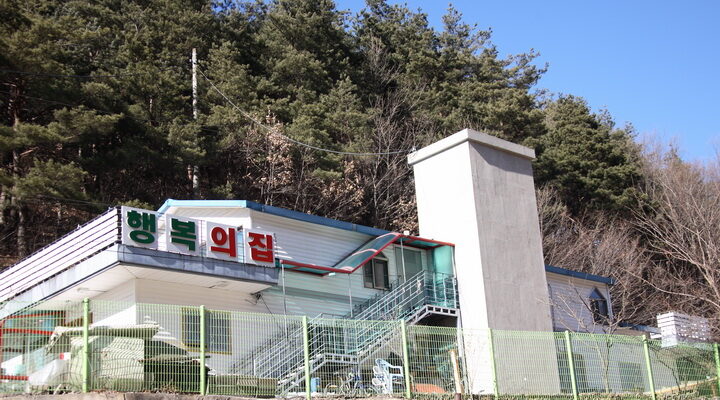 DPP_0124-001.jpg
