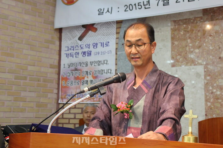 당밈목사 최낙현 원장.jpg