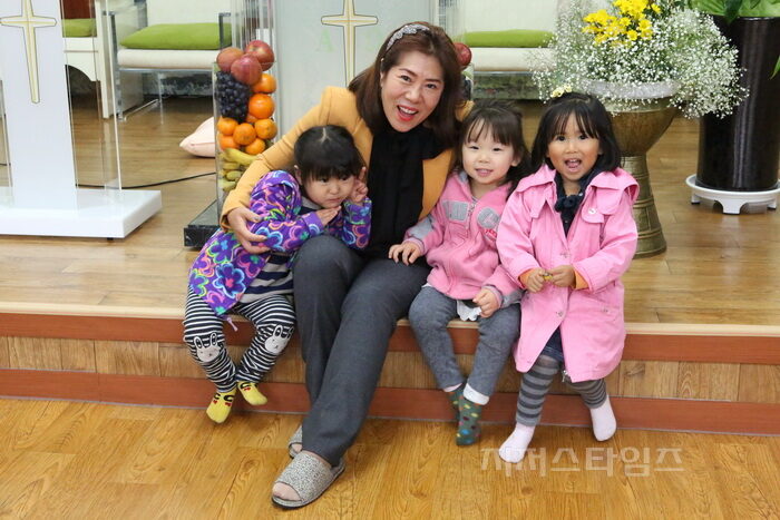 아이들과 함께1.jpg